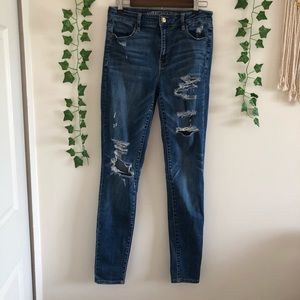 American Eagle Light Wash Hi-Rise Jegging